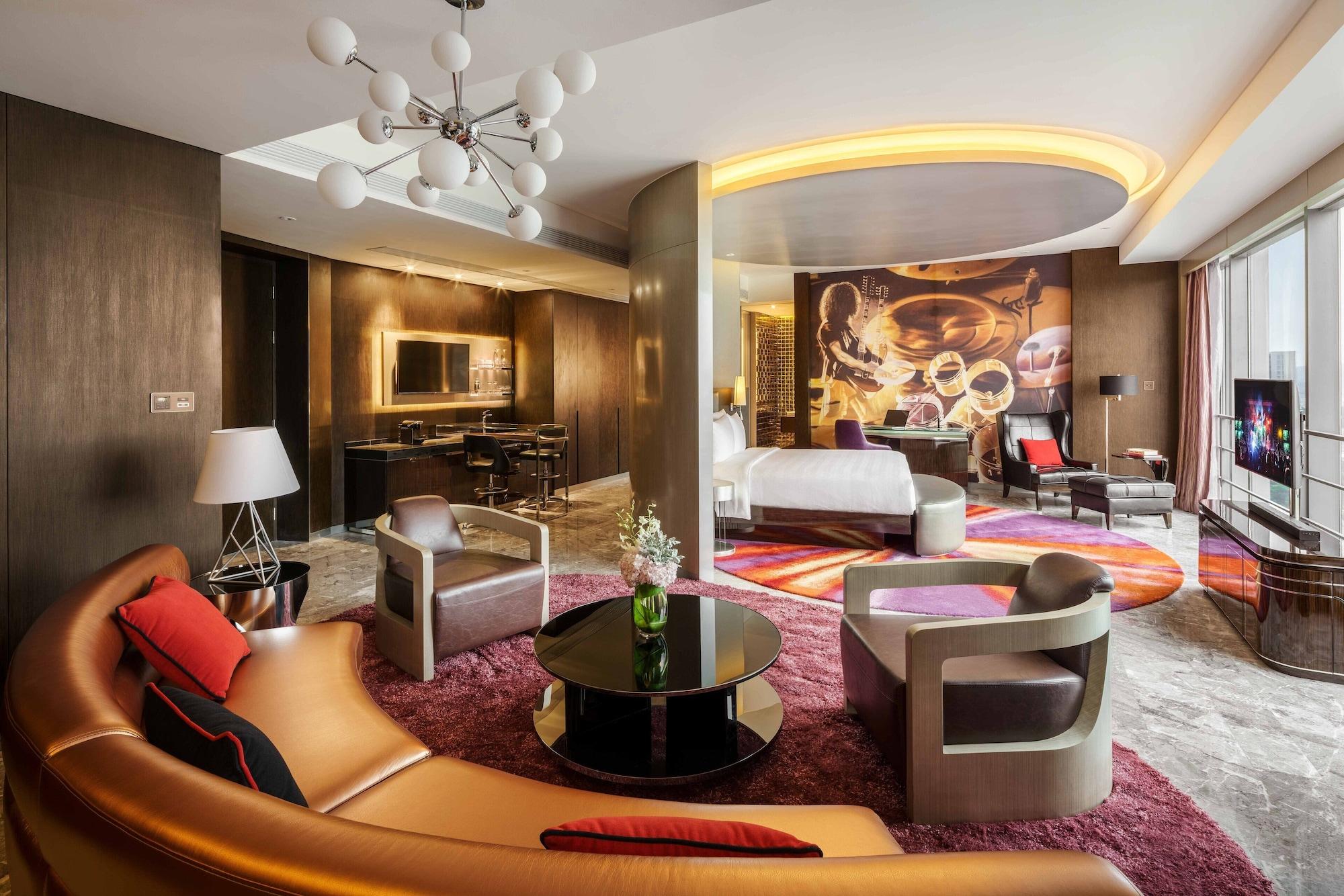 Hard Rock 5*